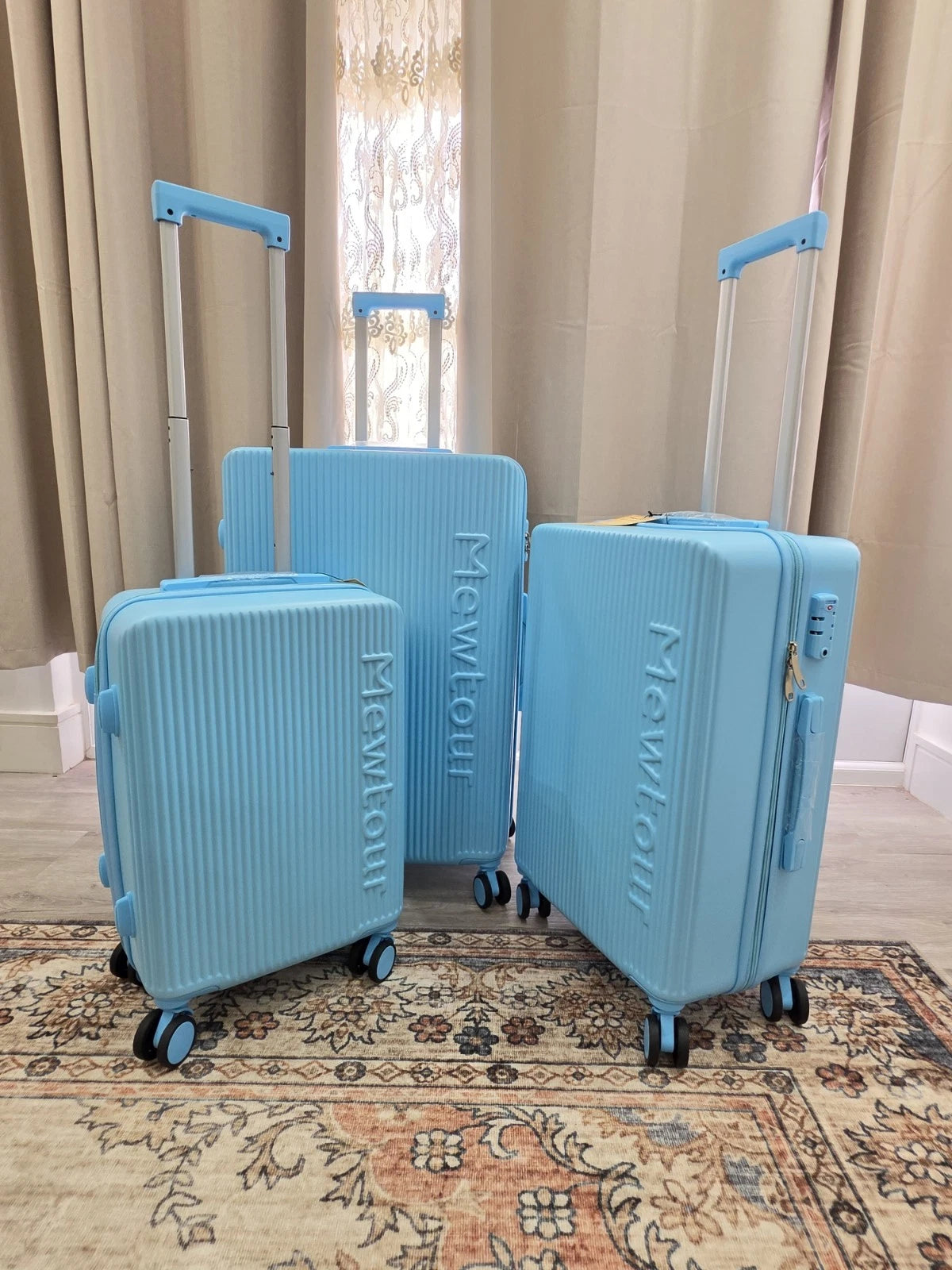 3PCS Hard Shell ABS Suitcase Set Travel 4 Wheels Cabin Luggage With TSA Lockroduct